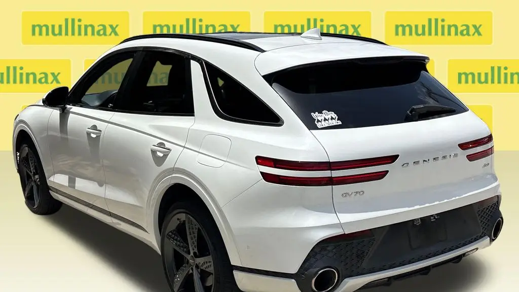 2022 Genesis GV70 2.5T Standard