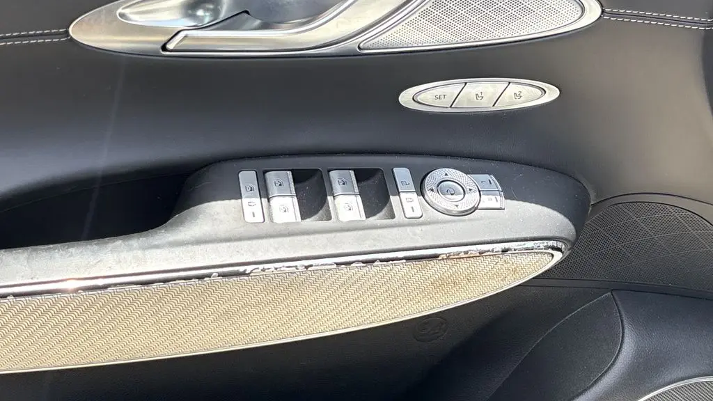 2022 Genesis GV70 2.5T Standard