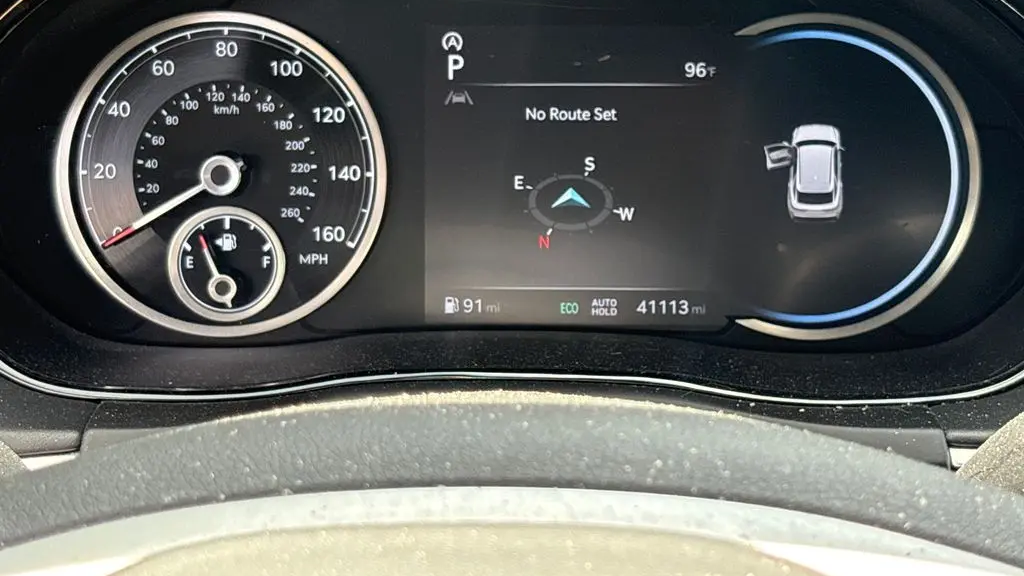 2022 Genesis GV70 2.5T Standard