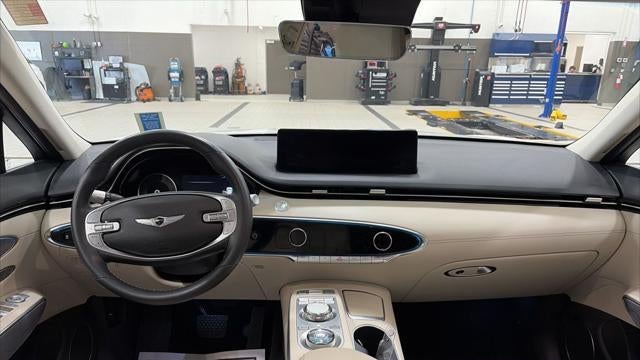 2022 Genesis GV70 2.5T Standard