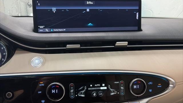 2022 Genesis GV70 2.5T Standard