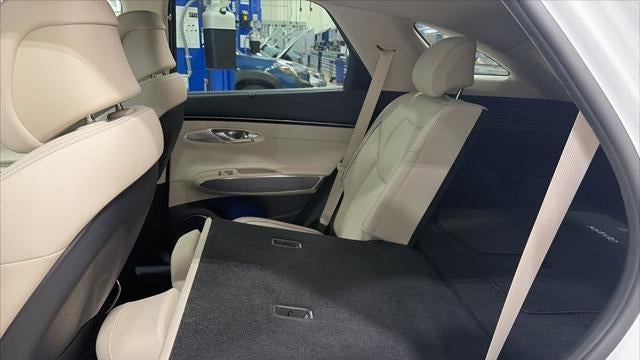 2022 Genesis GV70 2.5T Standard