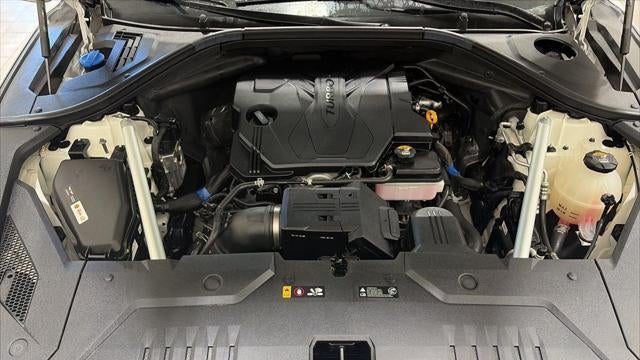 2022 Genesis GV70 2.5T Standard
