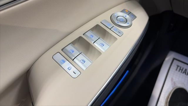 2022 Genesis GV70 2.5T Standard