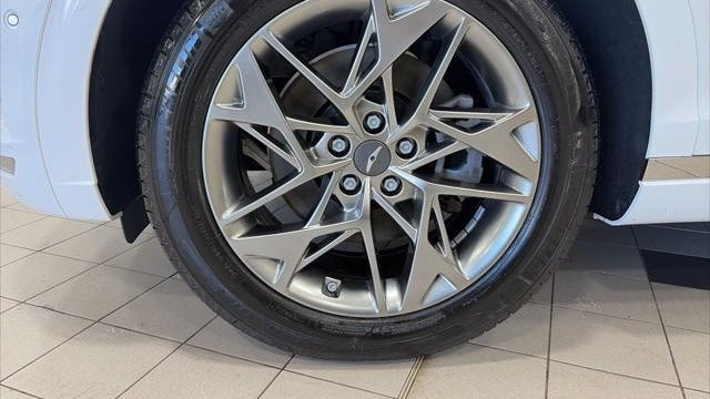 2022 Genesis GV70 2.5T Standard