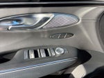 2023 GV70 Thumbnail 15