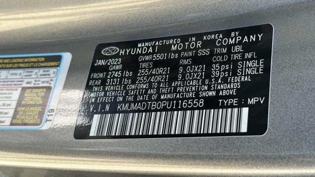 2023 Genesis GV70 2.5T Standard
