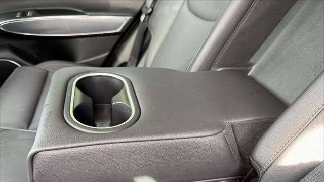 2023 Genesis GV70 2.5T Standard