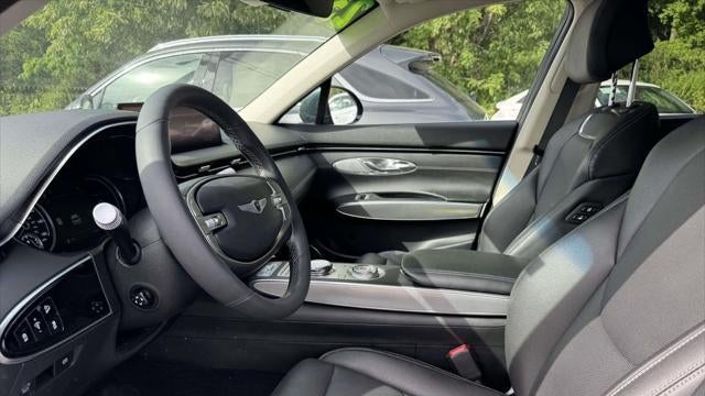 2023 Genesis GV70 2.5T Standard