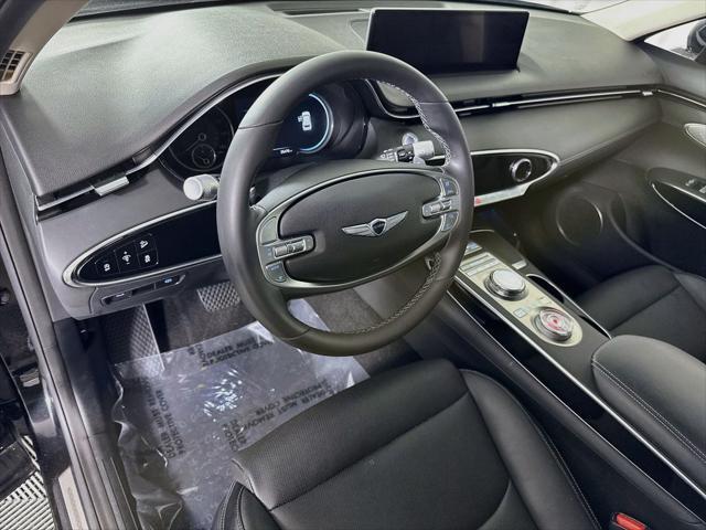 2025 Genesis Gv70 - $36,989