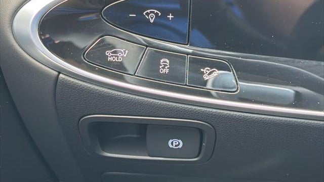 2026 Genesis GV70 2.5T Standard