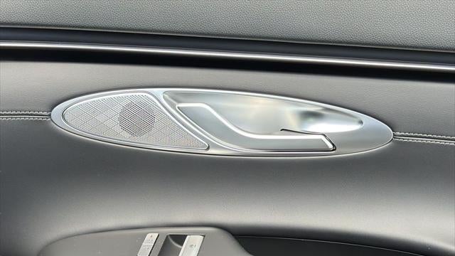 2026 Genesis GV70 2.5T Standard