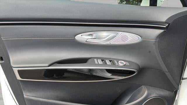 2026 Genesis GV70 2.5T Standard