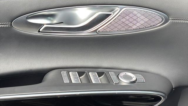 2026 Genesis GV70 2.5T Standard