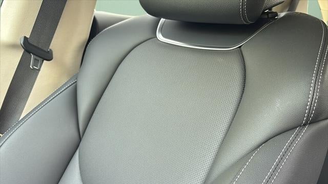 2026 Genesis GV70 2.5T Standard