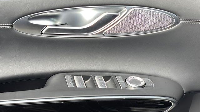 2026 Genesis GV70 2.5T Standard