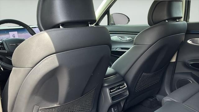 2026 Genesis GV70 2.5T Standard