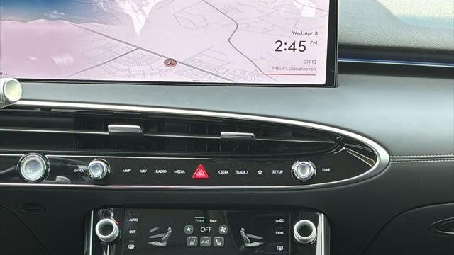 2026 Genesis GV70 2.5T Standard