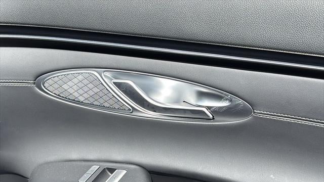 2026 Genesis GV70 2.5T Standard
