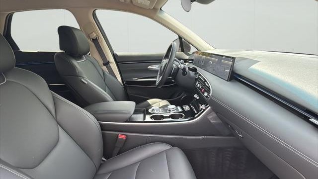 2026 Genesis GV70 2.5T Standard