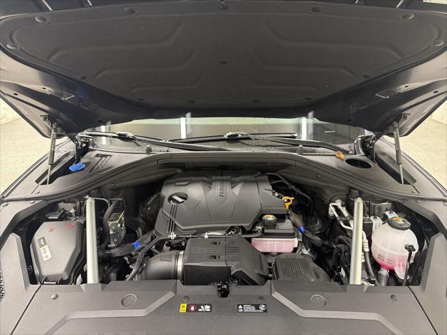 2026 Genesis Gv70 - $42,999
