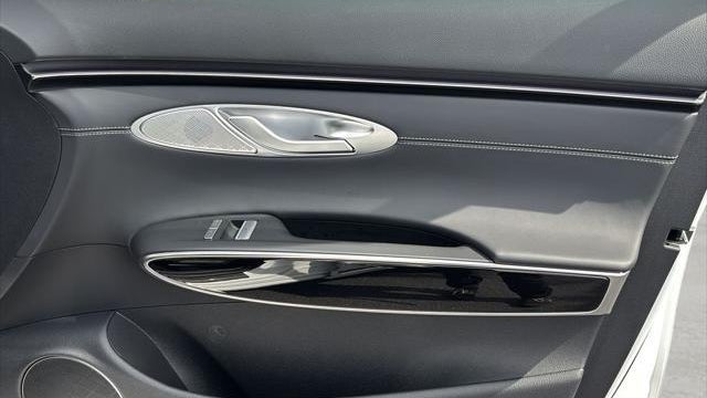 2026 Genesis GV70 2.5T Standard