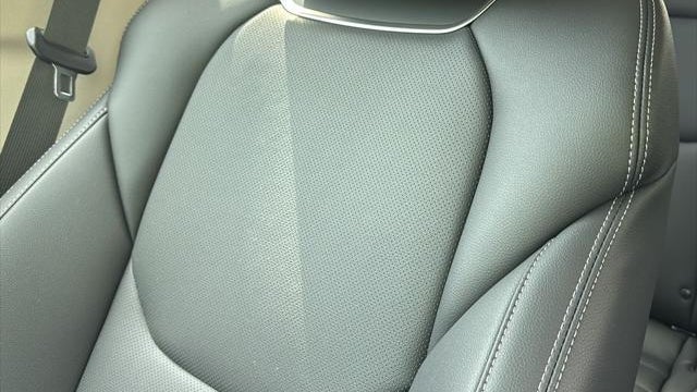 2026 Genesis GV70 2.5T Standard