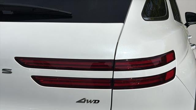 2026 Genesis GV70 2.5T Standard
