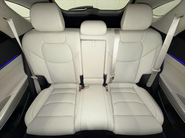 2026 Genesis Gv70 - $49,999