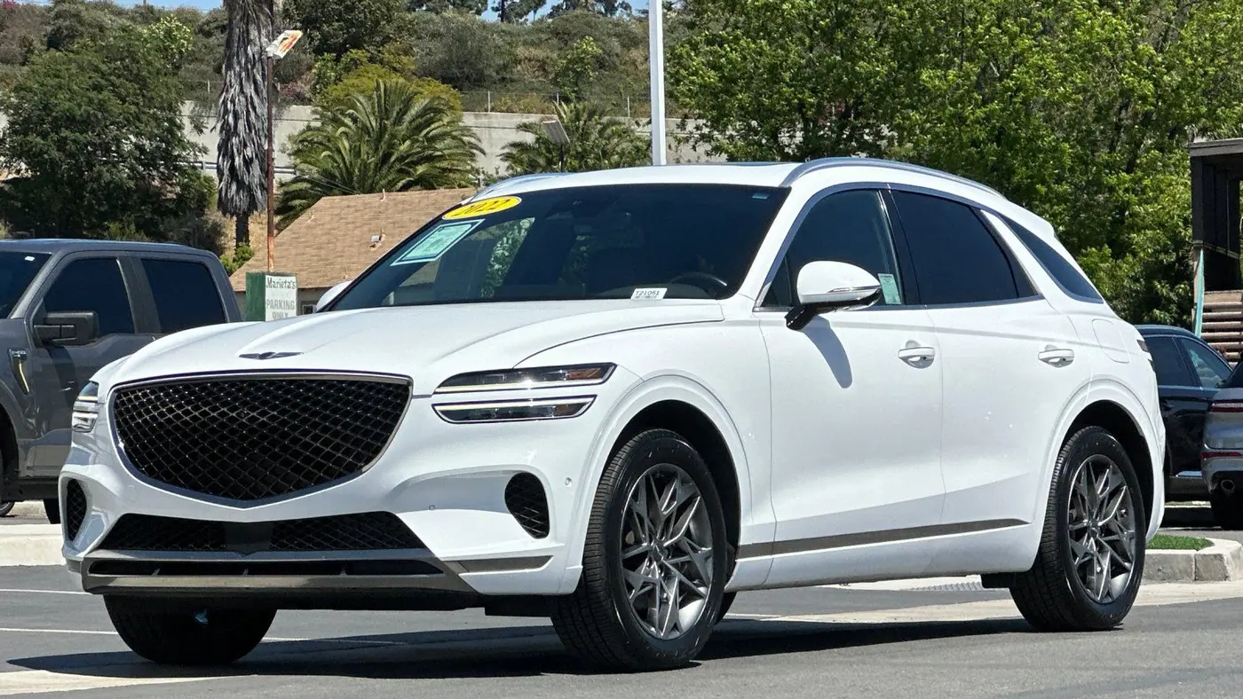 2022 Genesis GV70 2.5T Standard