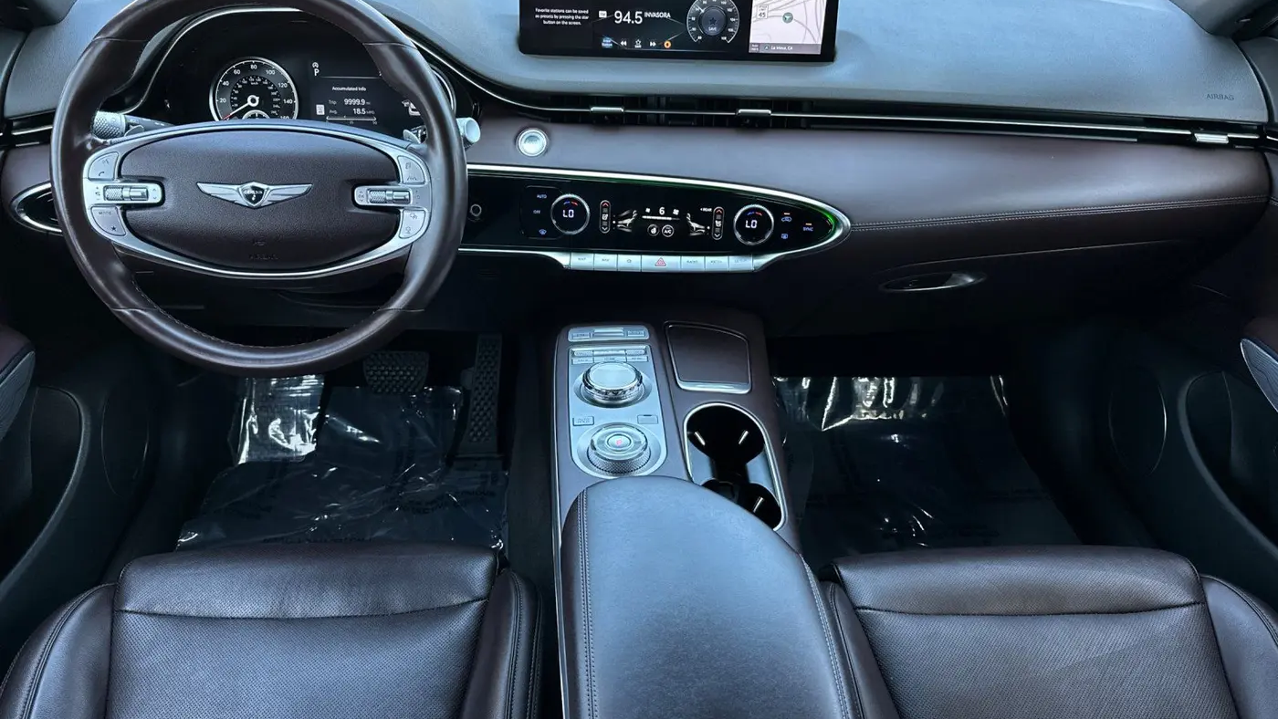 2022 Genesis GV70 2.5T Standard