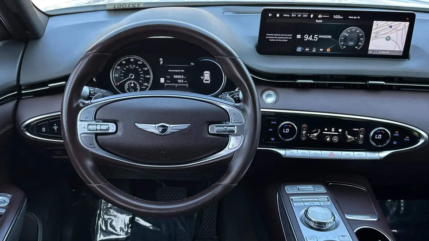 2022 Genesis GV70 2.5T Standard