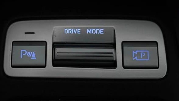 2022 Genesis GV70 2.5T Standard