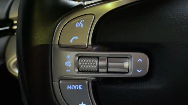 2022 Genesis GV70 2.5T Standard