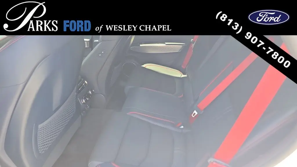 2023 Genesis GV70 2.5T Standard