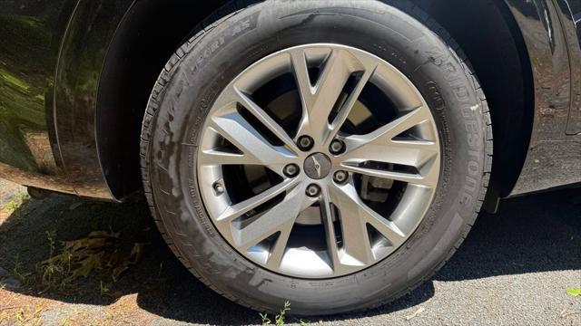 2023 Genesis GV70 2.5T Standard