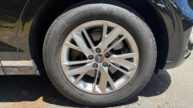 2023 Genesis GV70 2.5T Standard