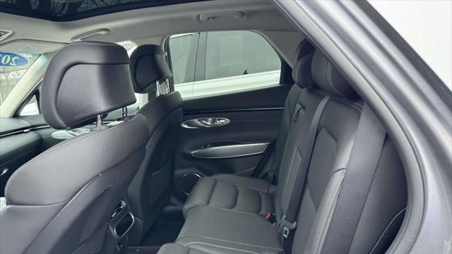 2023 Genesis GV70 2.5T Standard