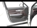 2023 GV70 Thumbnail 4