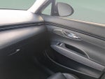 2023 GV70 Thumbnail 20