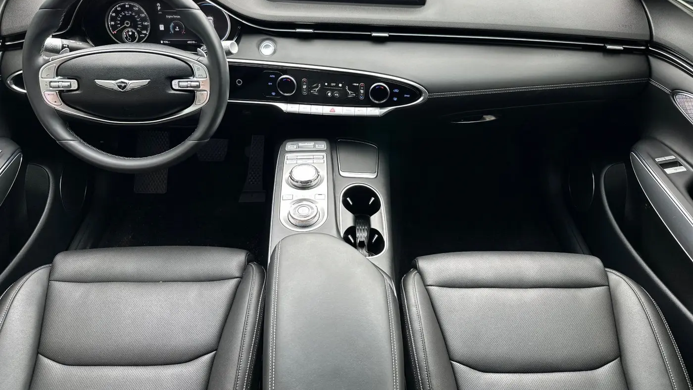 2023 Genesis GV70 2.5T Standard