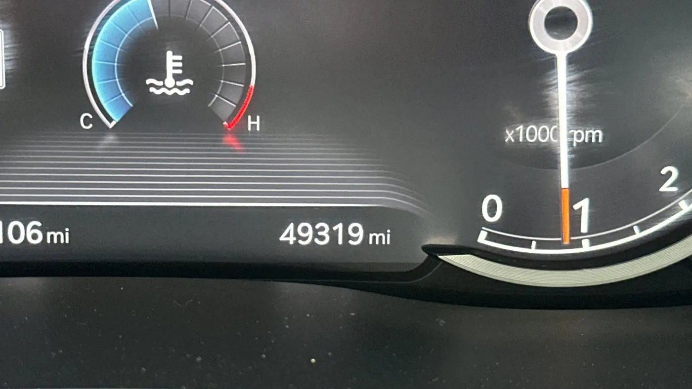 2023 Genesis GV70 2.5T Standard