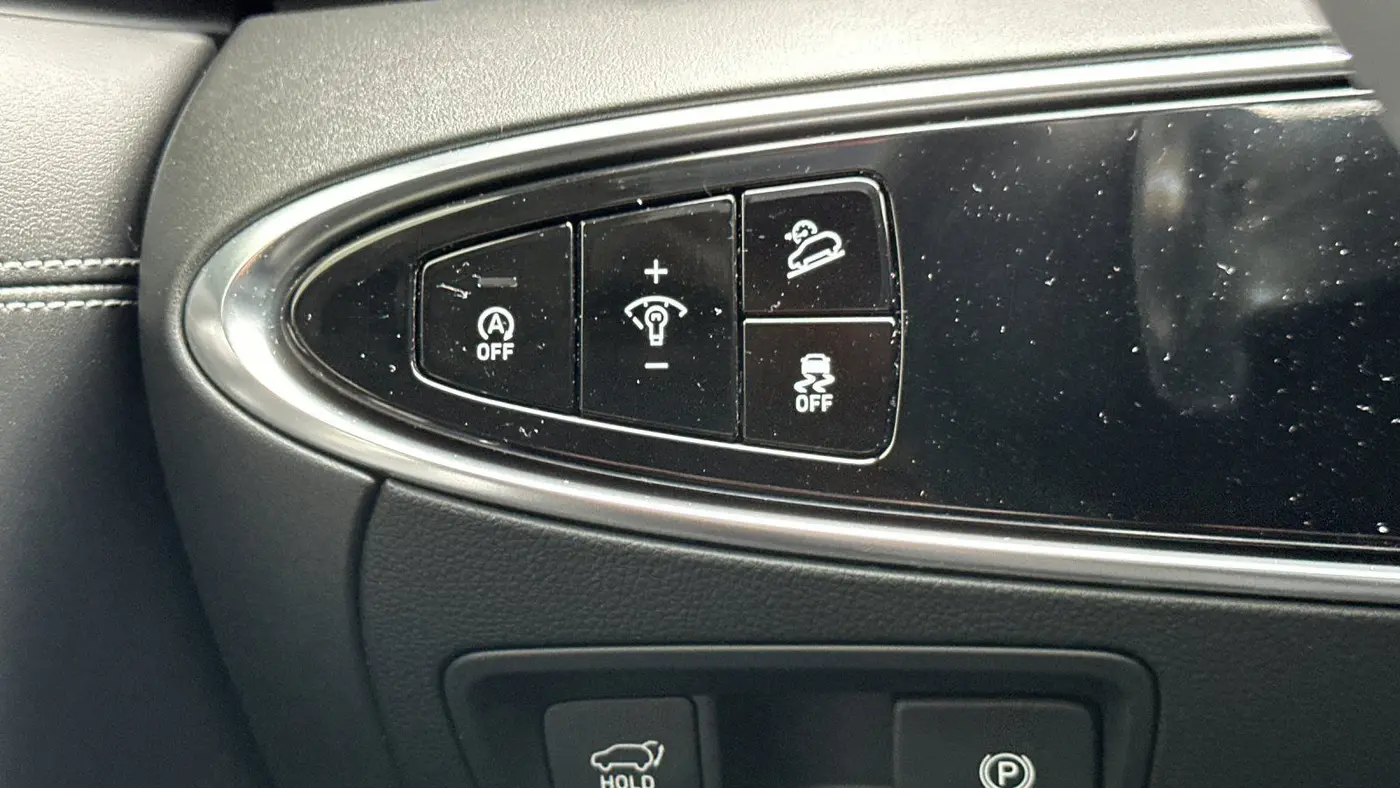 2023 Genesis GV70 2.5T Standard