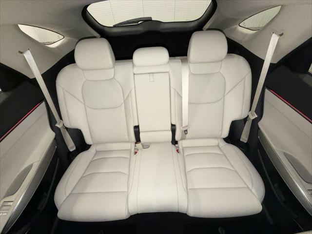 2026 Genesis Gv70 - $49,999