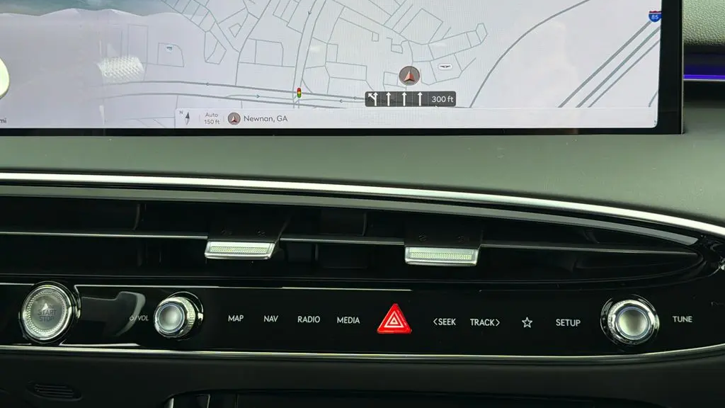 2026 Genesis GV70 2.5T Standard