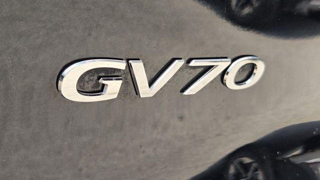 2023 Genesis GV70 2.5T Standard