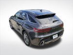 2023 GV70 Thumbnail 10