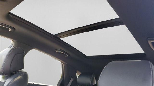 2023 Genesis GV70 2.5T Standard