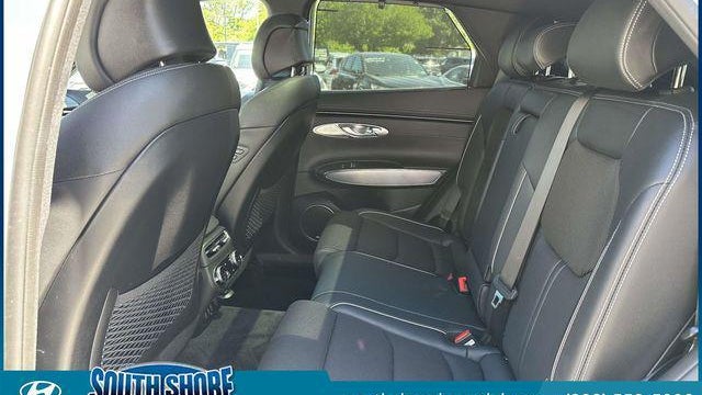 2023 Genesis GV70 2.5T Standard