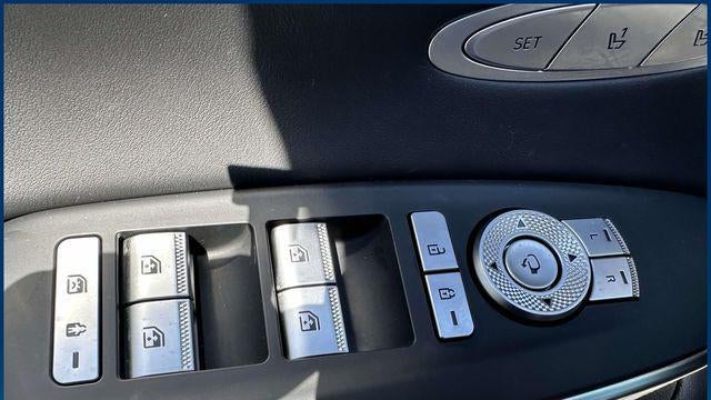 2023 Genesis GV70 2.5T Standard